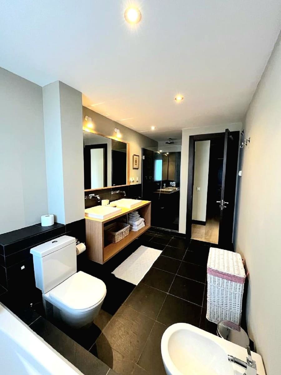 1 sypialnia Mieszkanie na sprzedaż w Benahavis z basenem garażem - 395 000 € (Ref: 9473342)