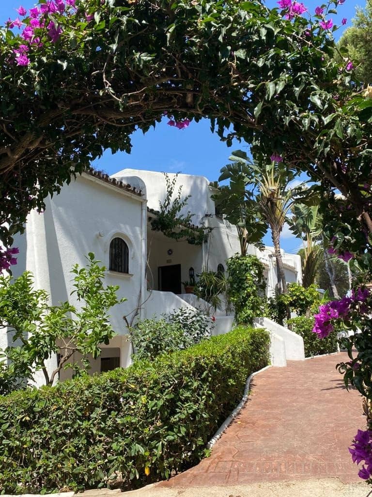 3 sypialnia Mieszkanie na sprzedaż w Estepona z garażem - 410 000 € (Ref: 9473343)