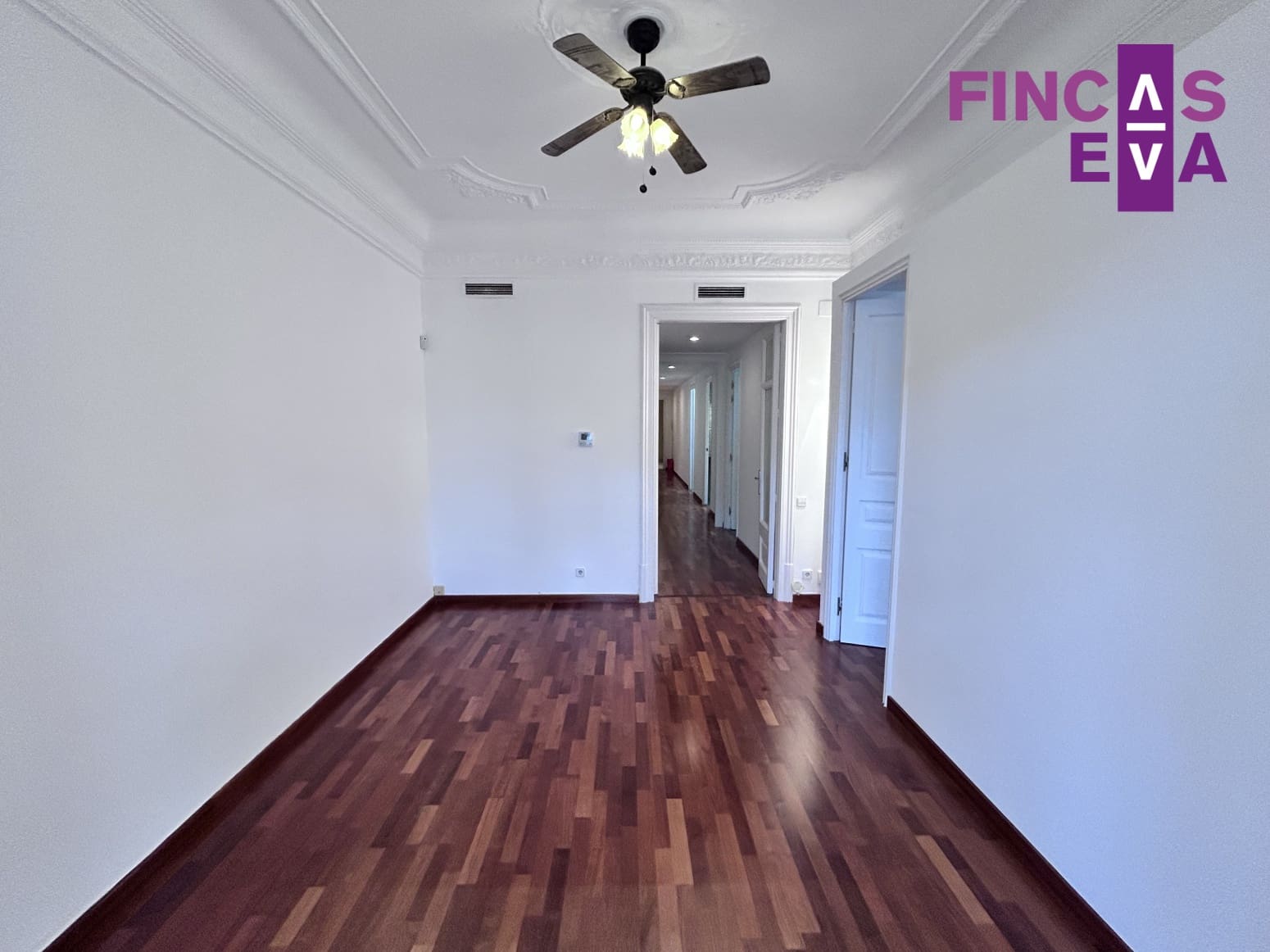 3 quarto Apartamento para venda em Barcelona cidade - 795 000 € (Ref: 9473573)