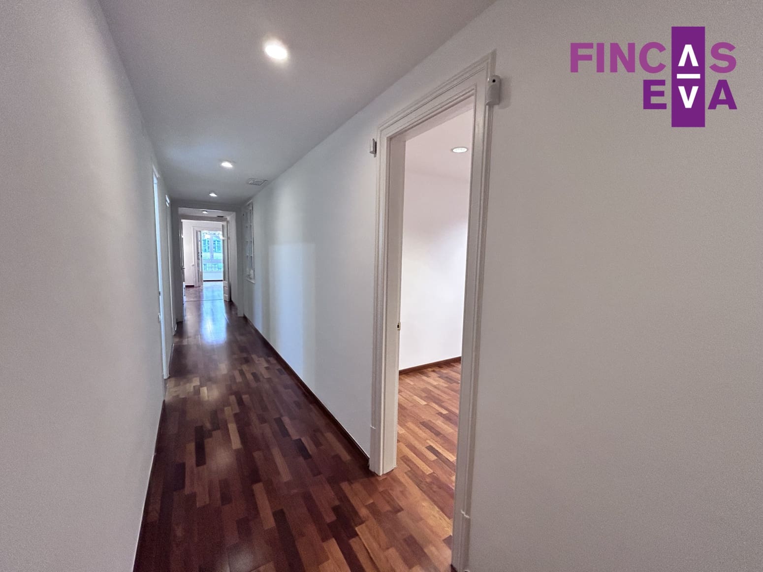 3 quarto Apartamento para venda em Barcelona cidade - 795 000 € (Ref: 9473573)