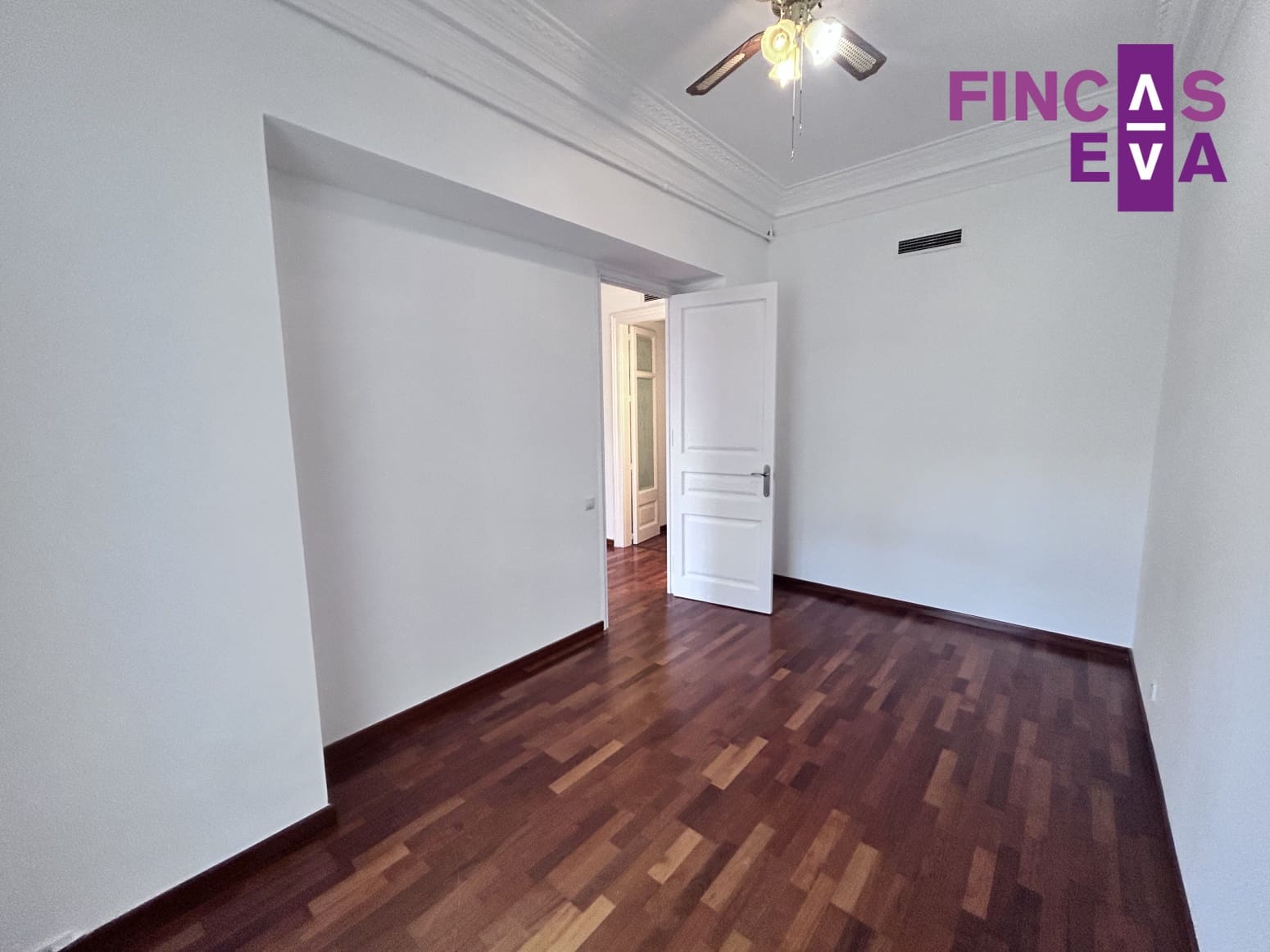 3 quarto Apartamento para venda em Barcelona cidade - 795 000 € (Ref: 9473573)