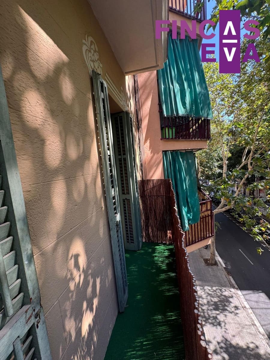 2 bedroom Flat for sale in Barcelona city - € 350,000 (Ref: 9473574)