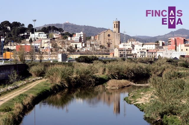 Appartamento in vendita in El Poble Sec, Barcelona città - 45.000 € (Rif: 9474359)