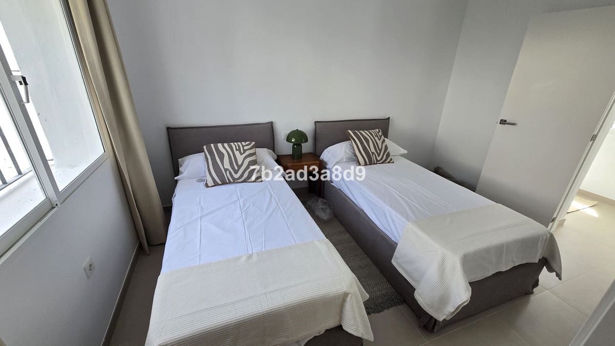 5 makuuhuone Huvila myytävänä paikassa Marbella mukana uima-altaan 
autotalli - 2 750 000 € (Ref: 9474414)