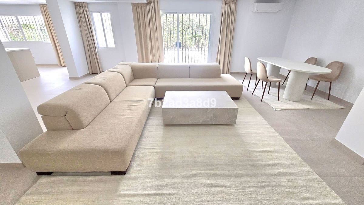 5 makuuhuone Huvila myytävänä paikassa Marbella mukana uima-altaan 
autotalli - 2 750 000 € (Ref: 9474414)