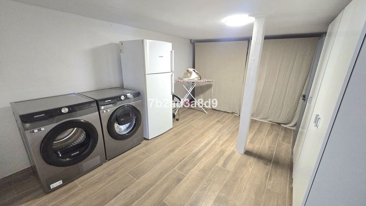 5 makuuhuone Huvila myytävänä paikassa Marbella mukana uima-altaan 
autotalli - 2 750 000 € (Ref: 9474414)