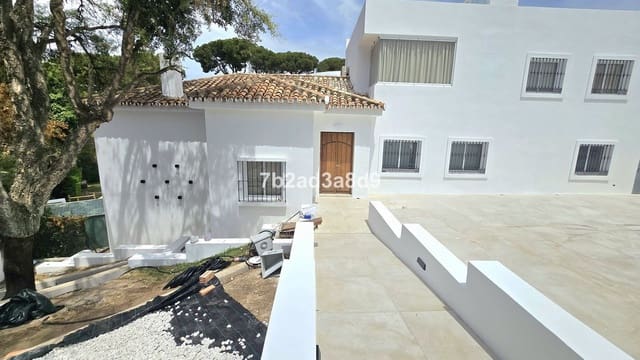 5 makuuhuone Huvila myytävänä paikassa Santa María, Marbella mukana uima-altaan 
autotalli - 2 750 000 € (Ref: 9474414)