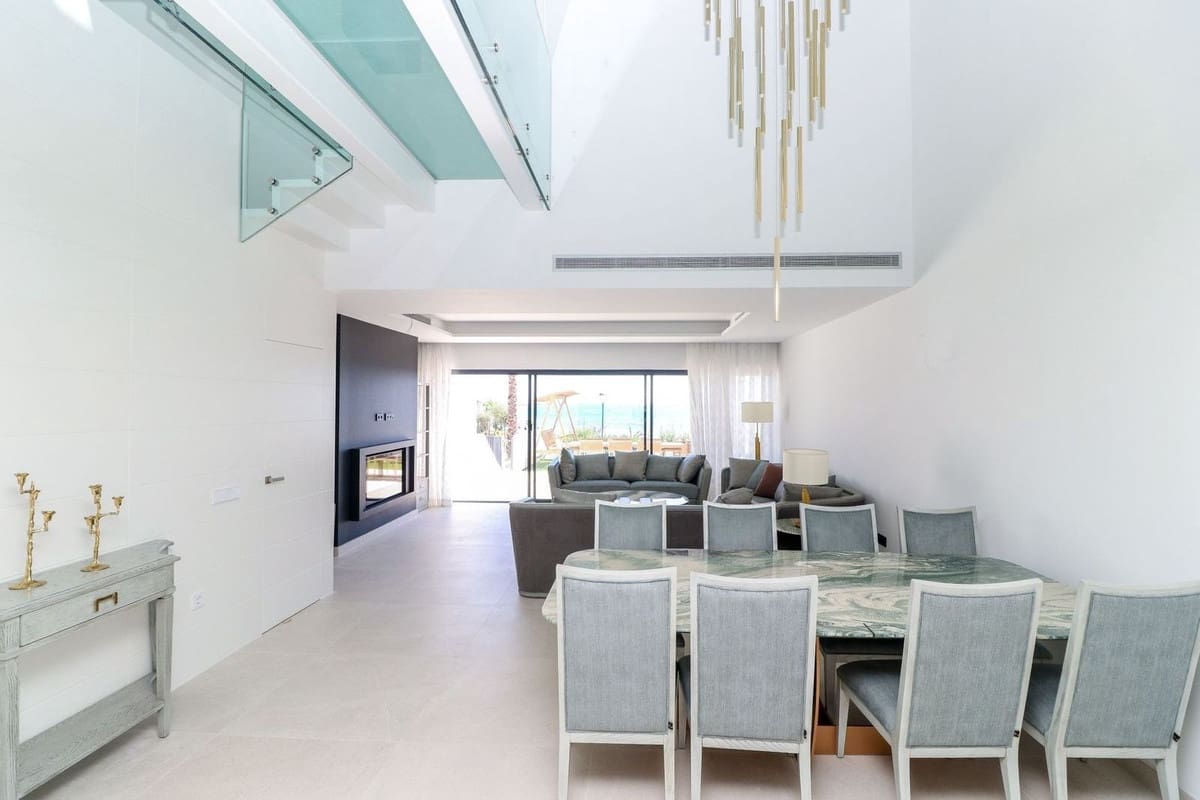 3 quarto Moradia para venda em Estepona com piscina - 2 500 000 € (Ref: 9474514)