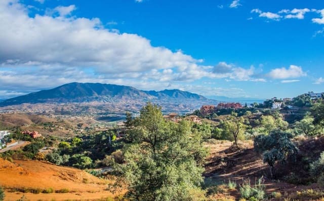 4 soverom Villa til salgs i Ojen med svømmebasseng garasje - € 1 800 000 (Ref: 9474553)