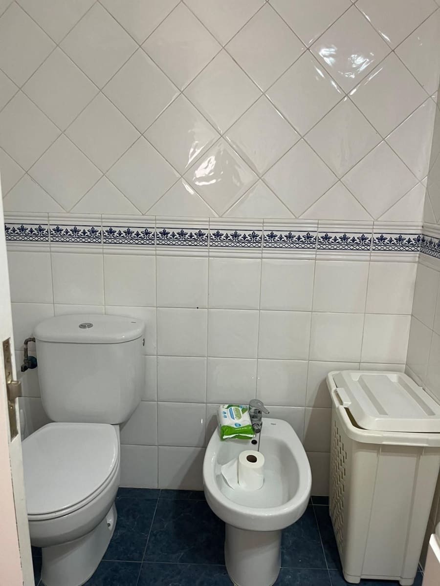 Piso de 2 habitaciones en Estepona en venta - 312.000 € (Ref: 9479274)