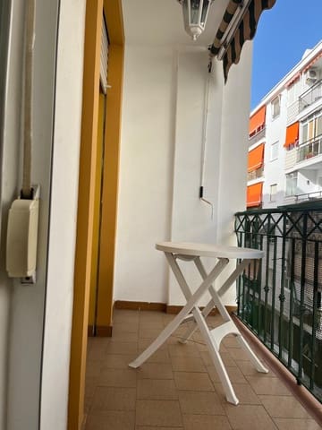 Piso de 2 habitaciones en Centro, Estepona en venta - 312.000 € (Ref: 9479274)
