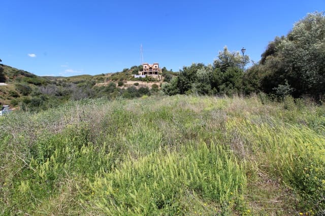 Building Plot for sale in El Rosario, Marbella - € 300,000 (Ref: 9479278)