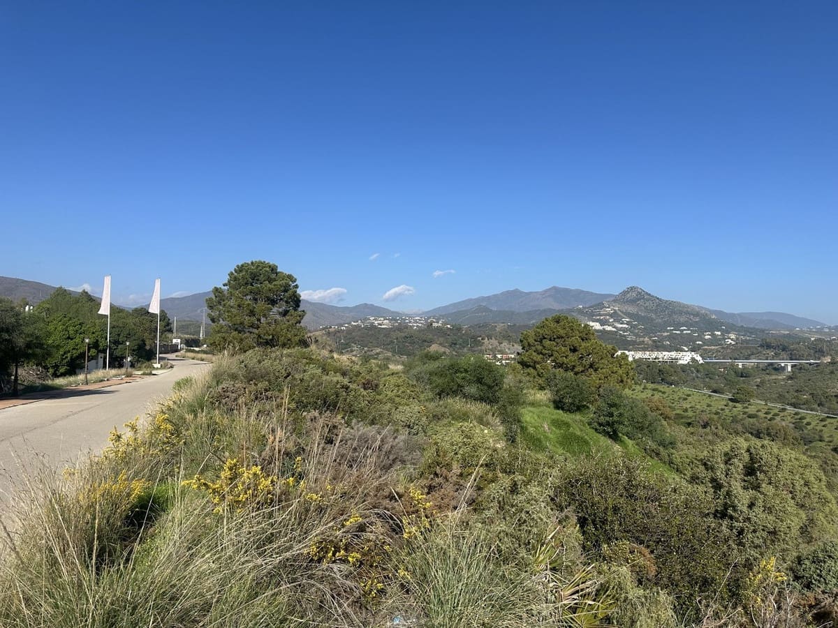 Solar/Parcela en Benahavís en venta - 330.000 € (Ref: 9480765)