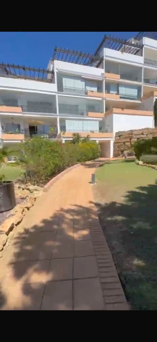 3 bedroom Flat for sale in Mijas with pool - € 539,000 (Ref: 9481374)