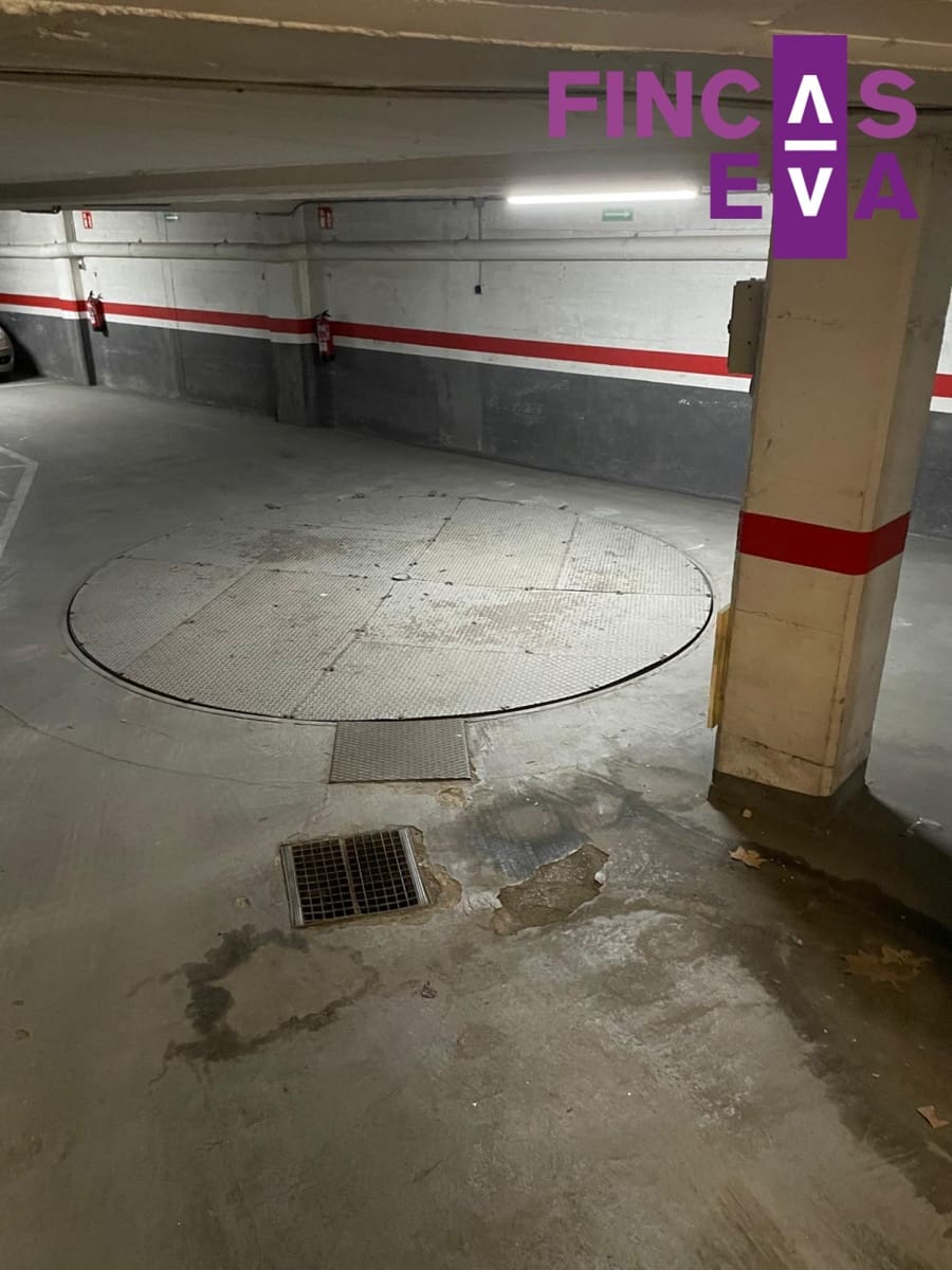 Garage zu verkaufen in Barcelona Stadt - 23.817 € (Ref: 9481375)