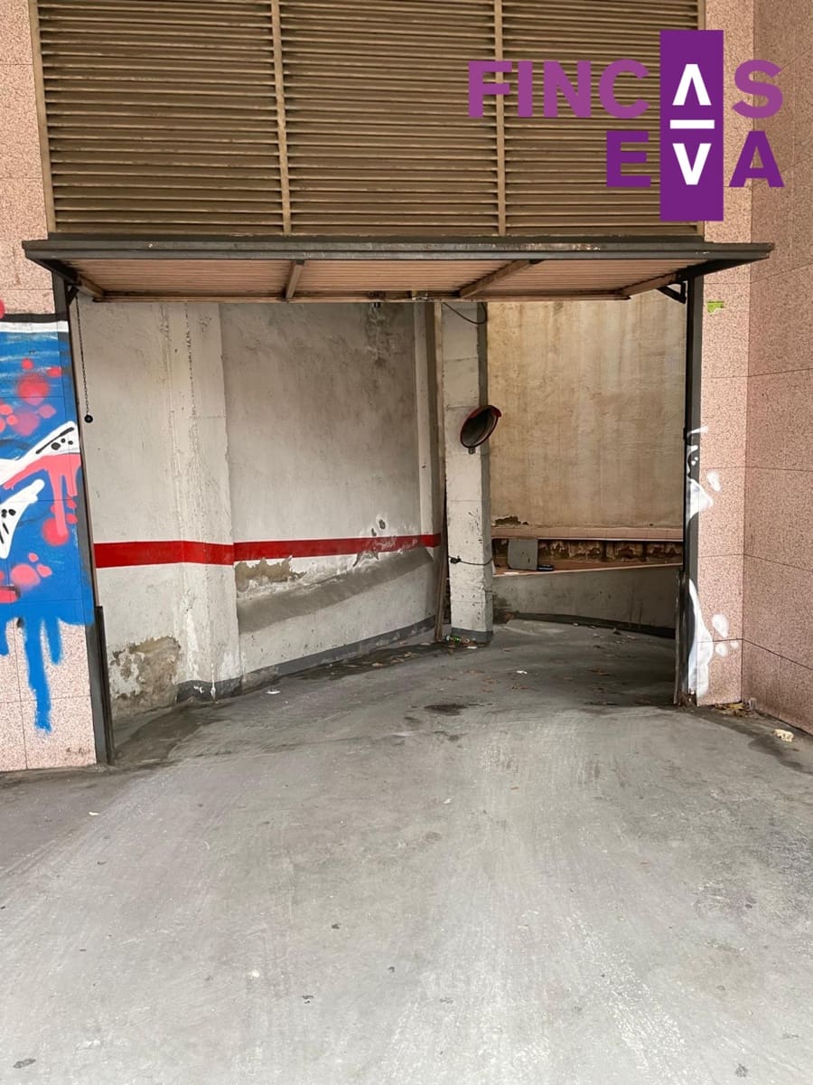 Garage zu verkaufen in Barcelona Stadt - 23.817 € (Ref: 9481375)