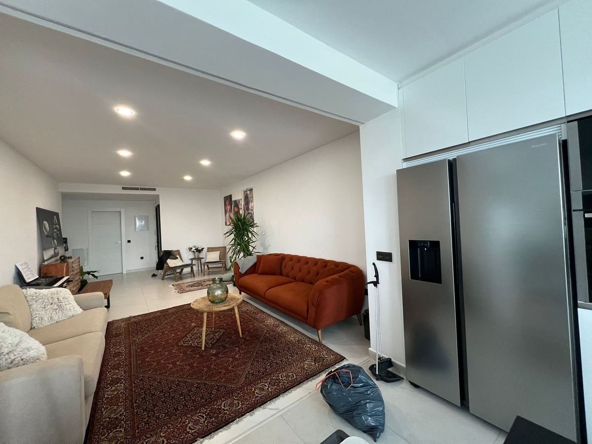 4 soveværelse Lejlighed til salg i Estepona med garage - € 1.049.000 (Ref: 9481473)