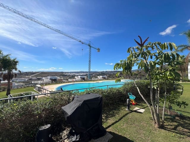 4 soveværelse Lejlighed til salg i Centro, Estepona med garage - € 1.049.000 (Ref: 9481473)