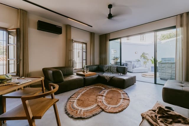 3 soveværelse Villa til salg i La Carolina - Guadalpín, Marbella - € 1.195.000 (Ref: 9481476)