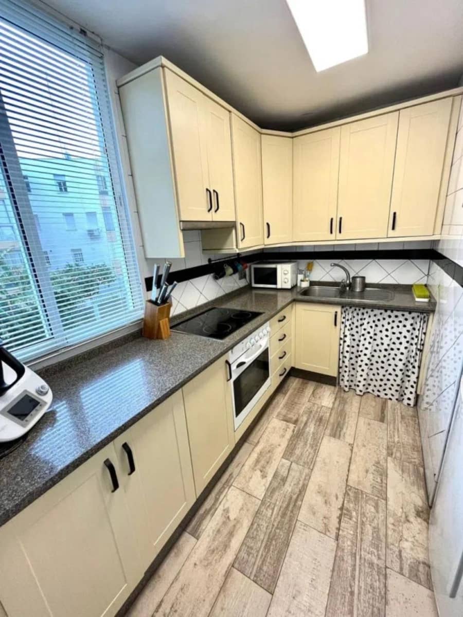 3 soveværelse Lejlighed til salg i Marbella med garage - € 415.000 (Ref: 9481480)