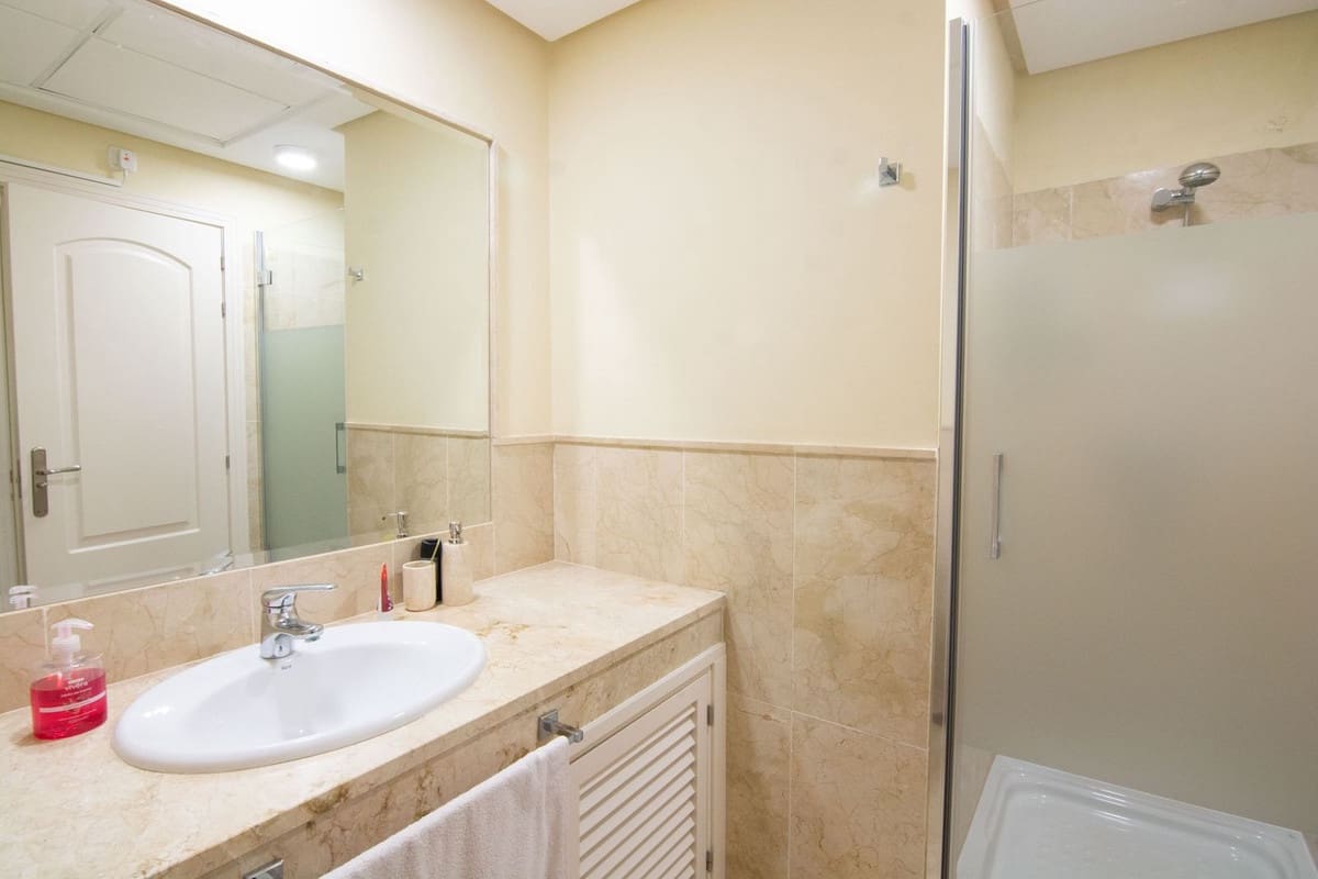 2 bedroom Flat for sale in Ojen with pool garage - € 395,000 (Ref: 9482237)