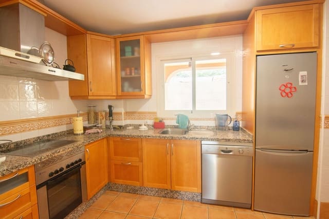 2 sypialnia Mieszkanie na sprzedaż w Ojen z basenem garażem - 395 000 € (Ref: 9482237)