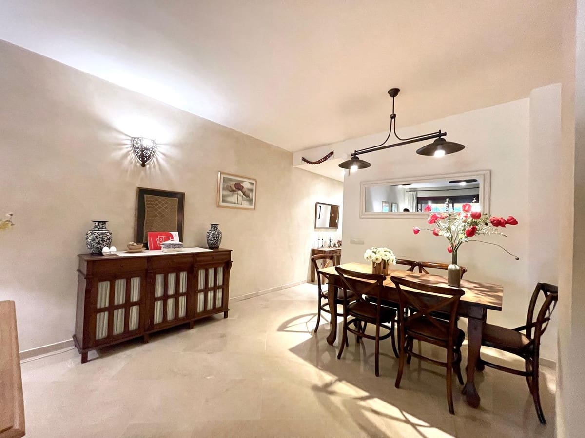 2 Zimmer Wohnung zu verkaufen in Marbella mit Pool Garage - 490.000 € (Ref: 9482417)