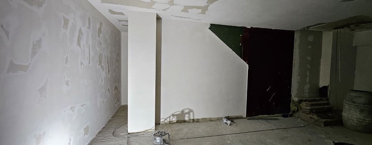 Erhverv til salg i Estepona - € 269.000 (Ref: 9482418)