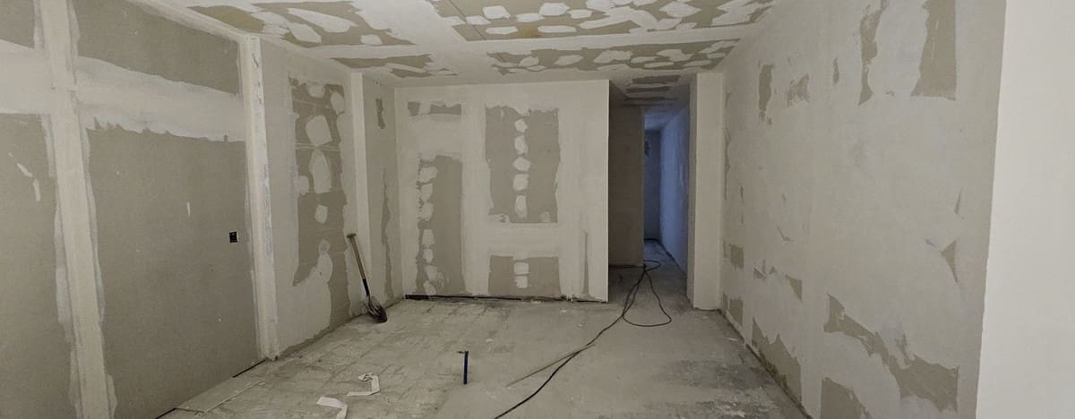 Erhverv til salg i Estepona - € 269.000 (Ref: 9482418)