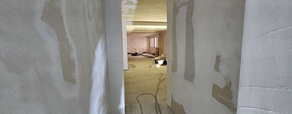 Erhverv til salg i Estepona - € 269.000 (Ref: 9482418)