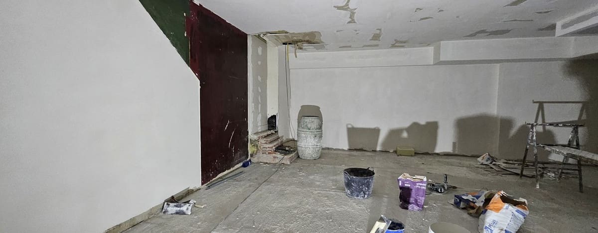 Erhverv til salg i Estepona - € 269.000 (Ref: 9482418)