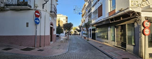 Erhverv til salg i Centro, Estepona - € 269.000 (Ref: 9482418)