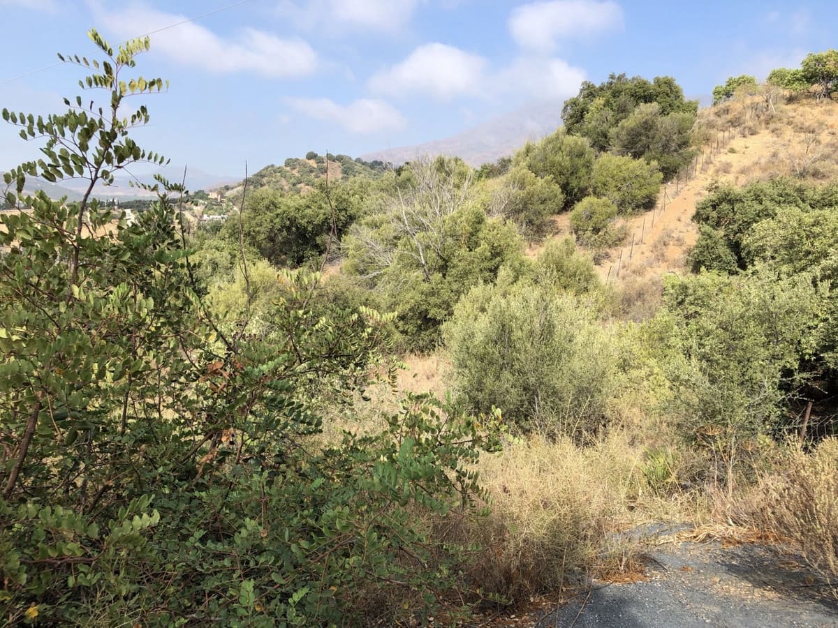 Tontti myytävänä paikassa Estepona - 510 000 € (Ref: 9487163)