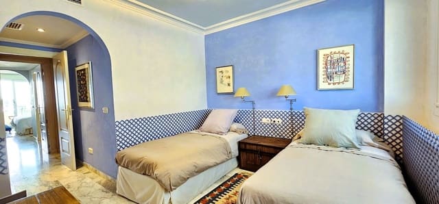 2 bedroom Flat for sale in La Carolina - Guadalpín, Marbella with pool - € 1,929,000 (Ref: 9487164)