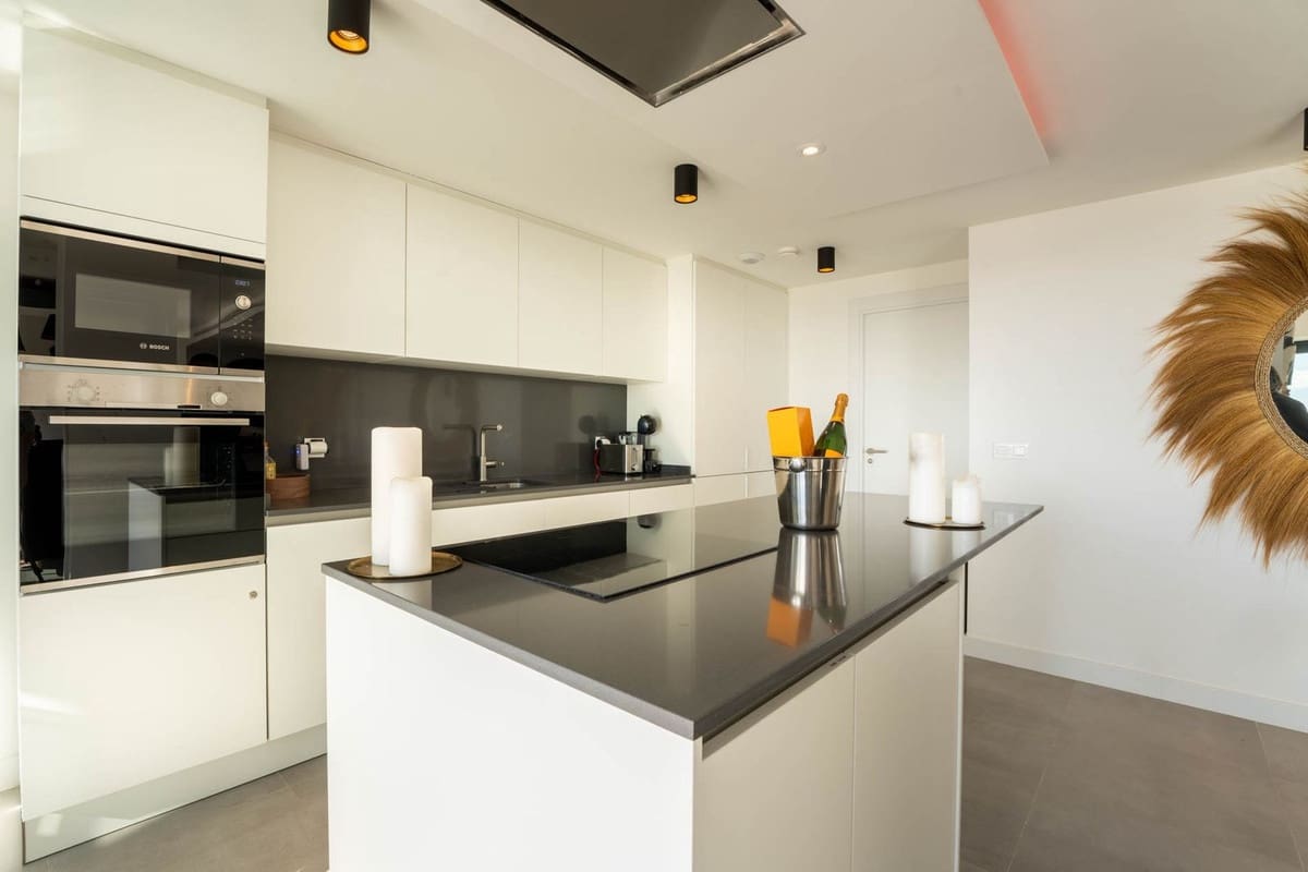 3 camera da letto Appartamento in vendita in Estepona con piscina garage - 799.000 € (Rif: 9489723)