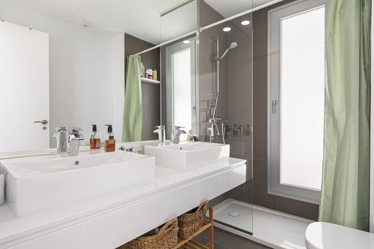 3 bedroom Flat for sale in Cancelada with pool - € 595,000 (Ref: 9489724)