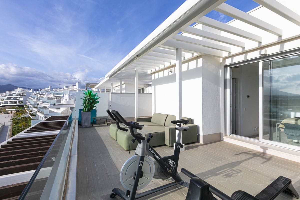 3 bedroom Flat for sale in Cancelada with pool - € 595,000 (Ref: 9489724)