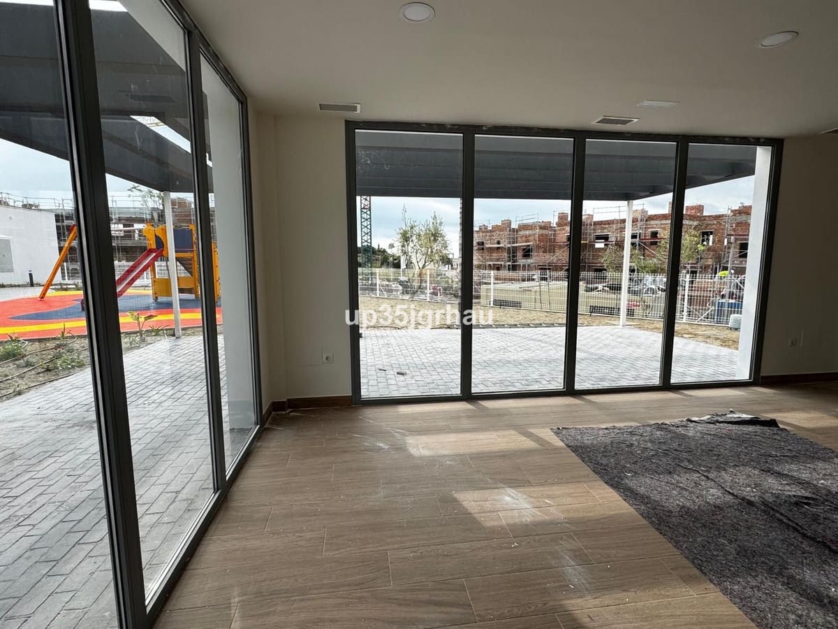 3 bedroom Flat for sale in Buenas Noches with pool garage - € 395,000 (Ref: 9489726)