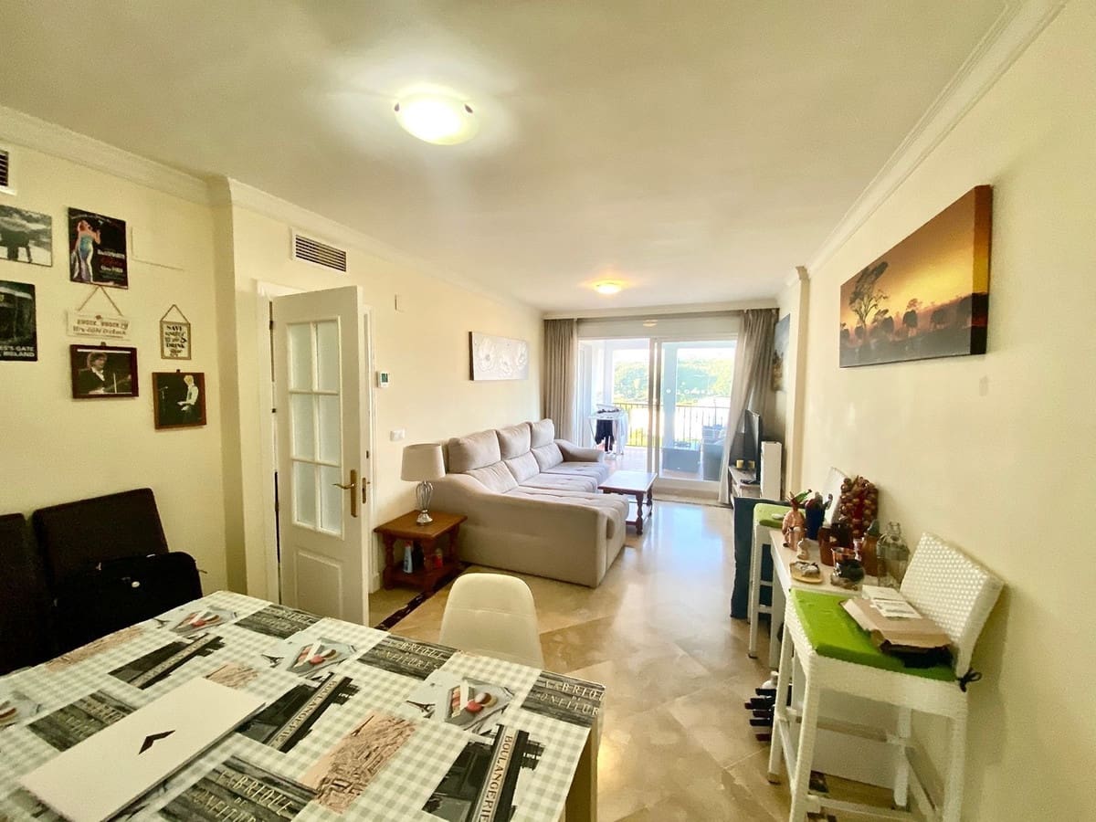 2 bedroom Flat for sale in Manilva with pool garage - € 262,500 (Ref: 9489730)