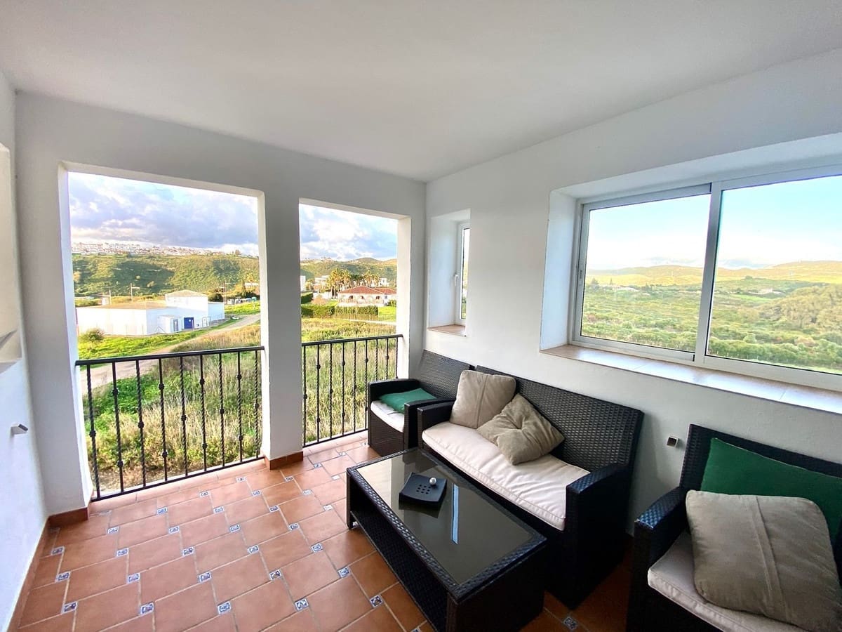 2 bedroom Flat for sale in Manilva with pool garage - € 262,500 (Ref: 9489730)