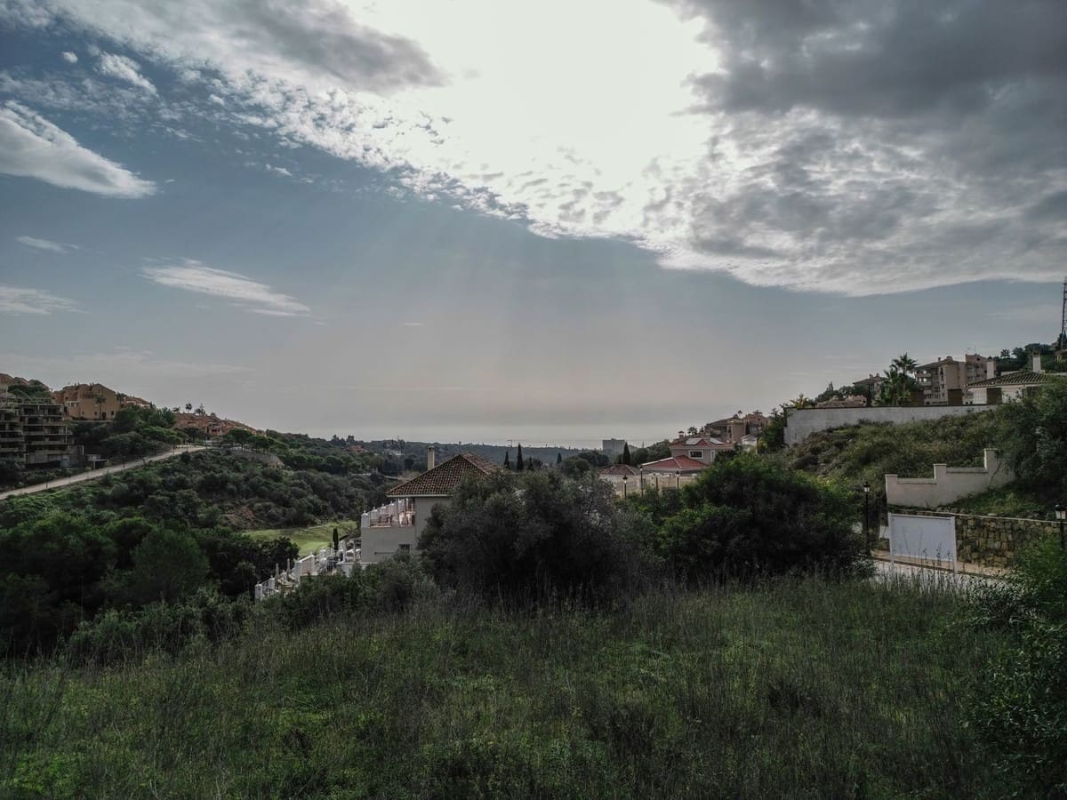 Building Plot for sale in Marbella - € 510,000 (Ref: 9489732)