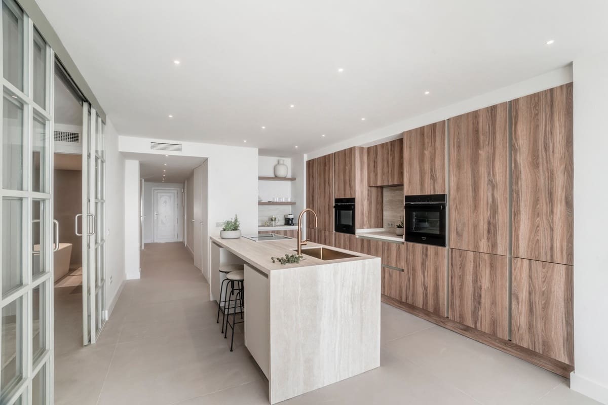 3 soverom Leilighet til salgs i Marbella med svømmebasseng garasje - € 1 095 000 (Ref: 9489733)