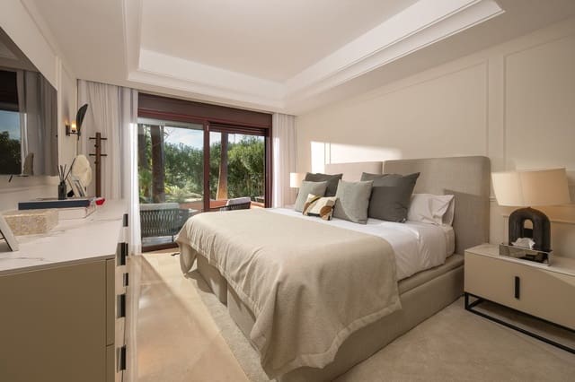 3 slaapkamer Flat te koop in Aloha Golf, Marbella met zwembad garage - € 1.550.000 (Ref: 9489735)