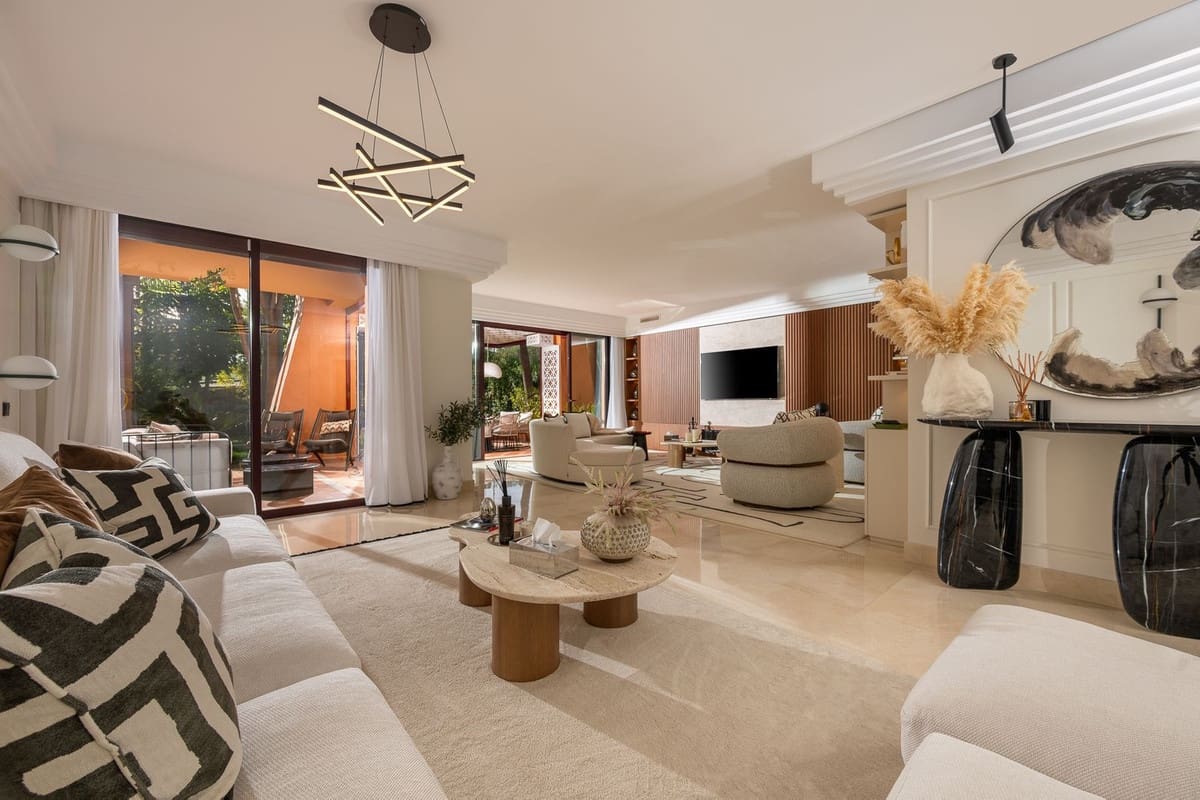 3 slaapkamer Flat te koop in Marbella met zwembad garage - € 1.550.000 (Ref: 9489735)