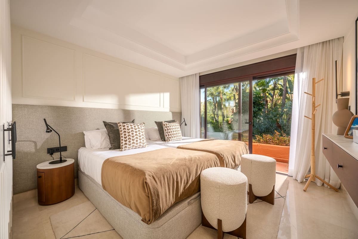 3 slaapkamer Flat te koop in Marbella met zwembad garage - € 1.550.000 (Ref: 9489735)