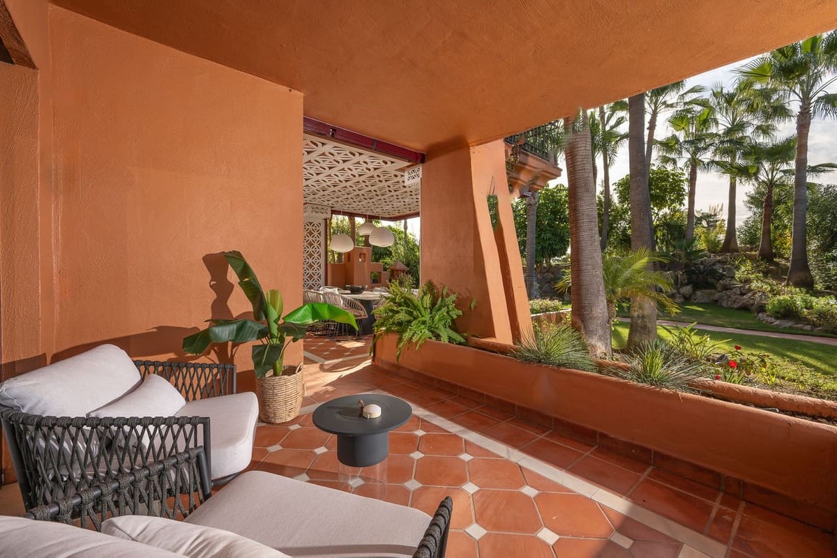 3 slaapkamer Flat te koop in Marbella met zwembad garage - € 1.550.000 (Ref: 9489735)