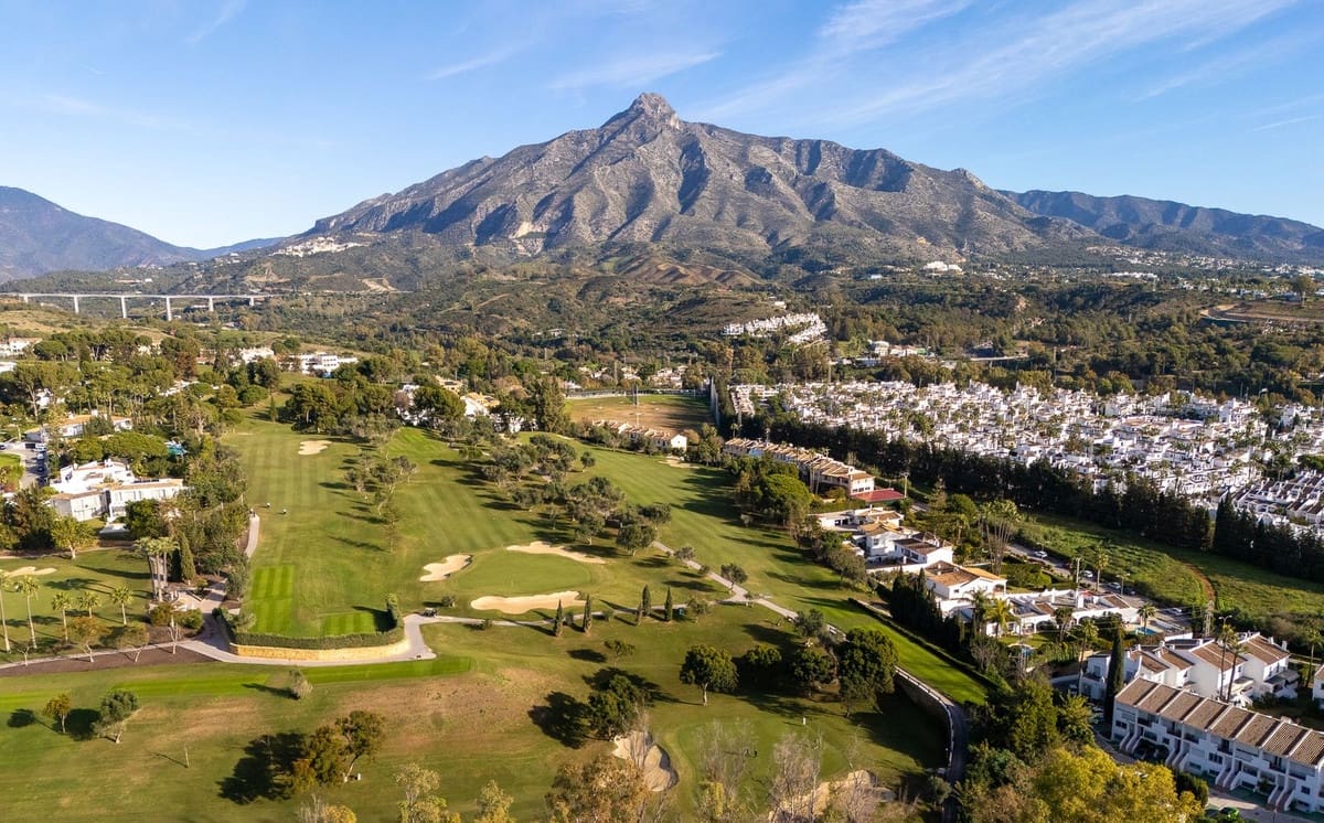 3 slaapkamer Flat te koop in Marbella met zwembad garage - € 1.550.000 (Ref: 9489735)