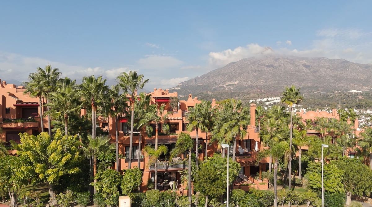 3 slaapkamer Flat te koop in Marbella met zwembad garage - € 1.550.000 (Ref: 9489735)