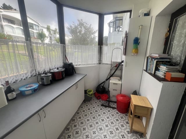 2 sypialnia Mieszkanie na sprzedaż w El Paraiso, Estepona z basenem - 358 000 € (Ref: 9489736)