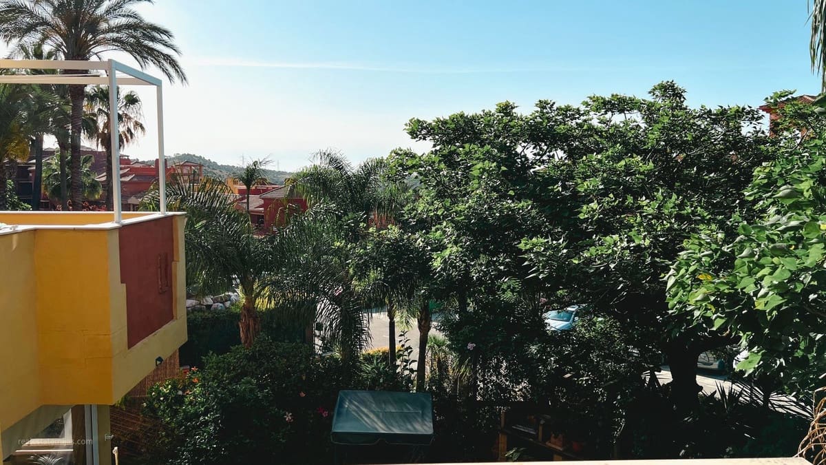 2 soveværelse Lejlighed til salg i Marbella med swimmingpool garage - € 299.000 (Ref: 9489832)